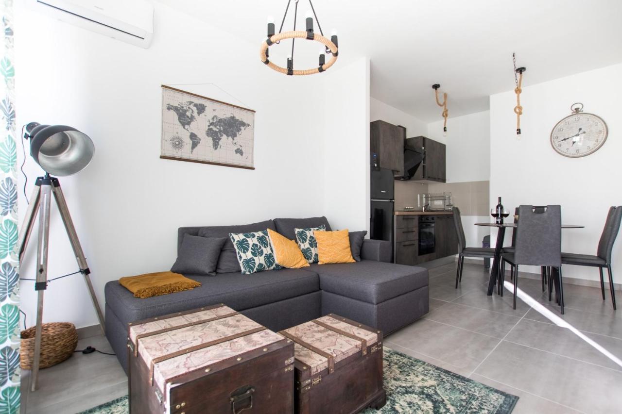 4 * Apartment Sunset Close To The Sea Kaštela エクステリア 写真